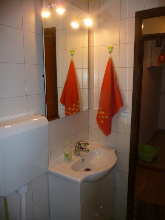 Charismatic Garden Cottage With Sea View Lokva Rogoznica Dış mekan fotoğraf